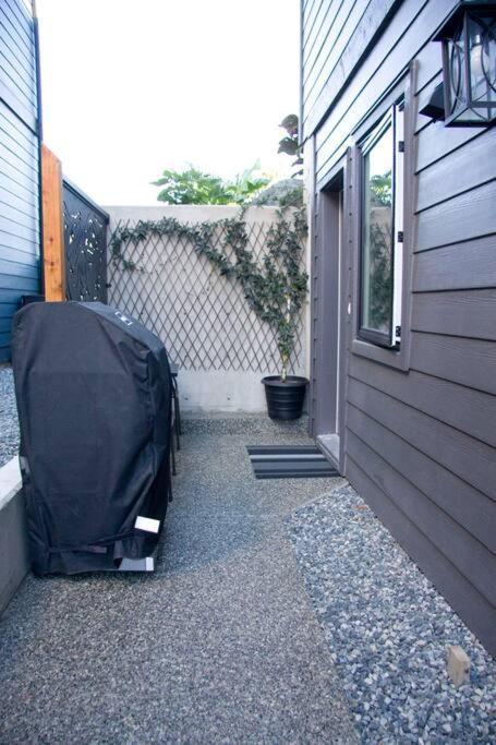 M&M'S Maple Bay Mountain Guesthouse - Licensed Duncan Buitenkant foto