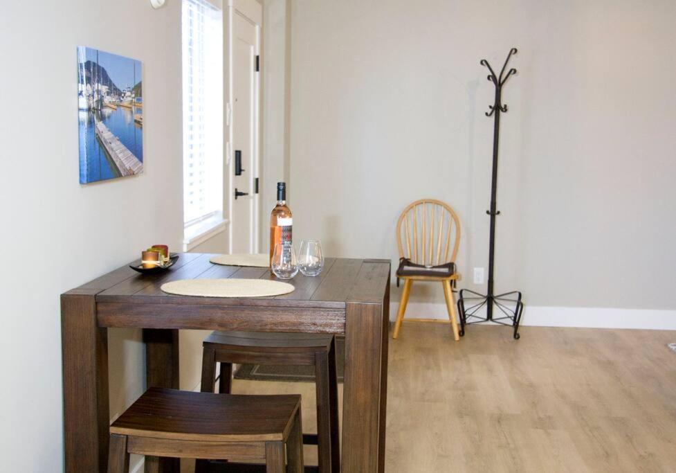 M&M'S Maple Bay Mountain Guesthouse - Licensed Duncan Buitenkant foto