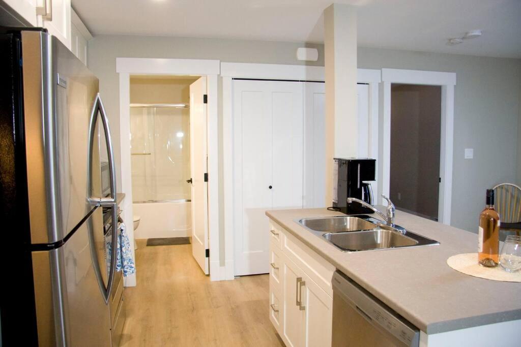 M&M'S Maple Bay Mountain Guesthouse - Licensed Duncan Buitenkant foto